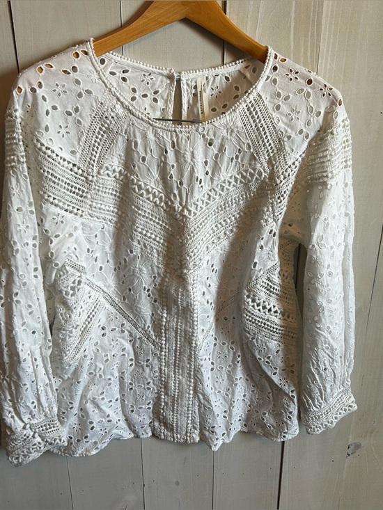 Anthropologie Tops - Anthropologie White Eyelet Lace Peasant Blouse